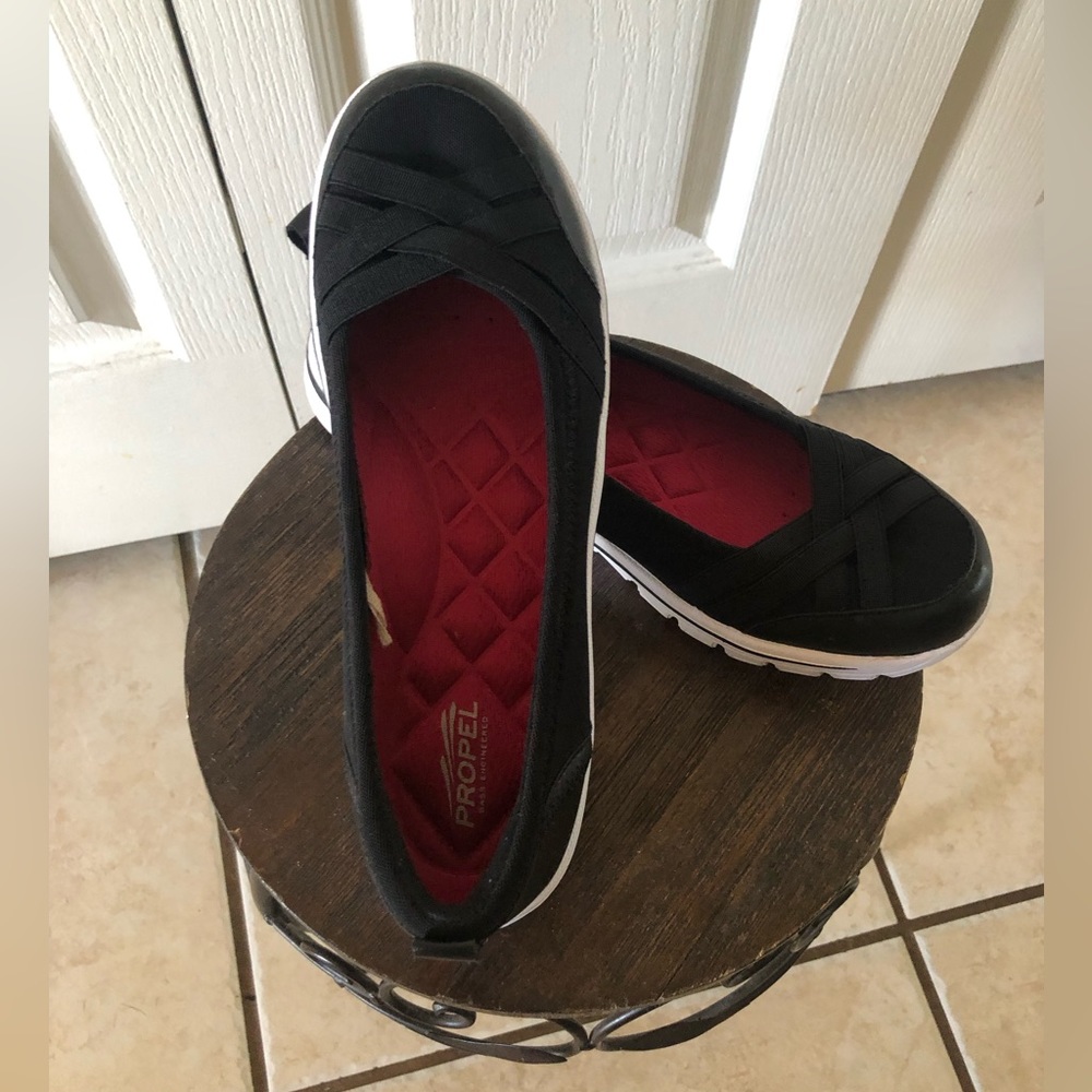 Womens Bass Propel slip on walking shoes